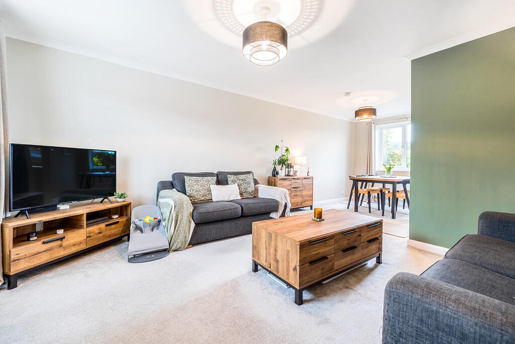 Living/ Dining Ro...