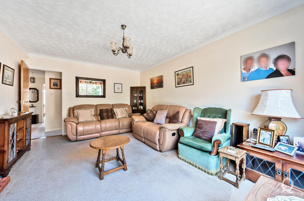 ae3e37f5-3b18-4d3...