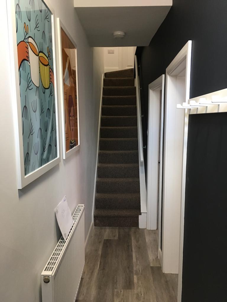 Hallway 1.jpg