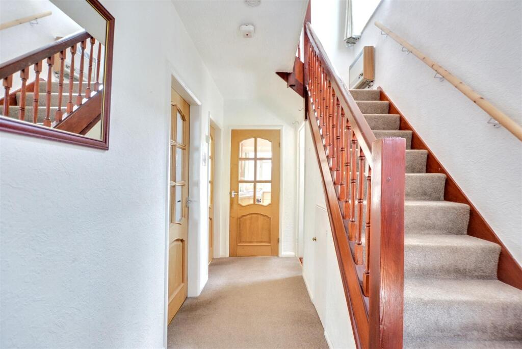 Entrance Hall.jpeg