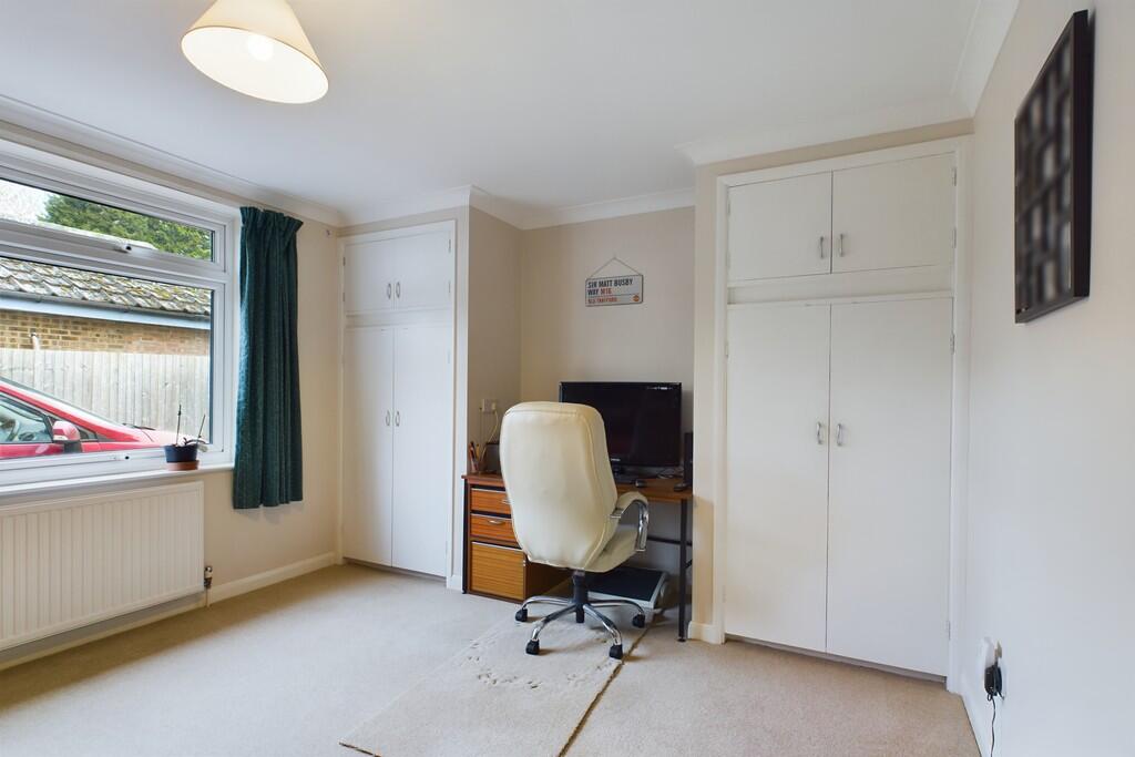 CAM01689G0-PR0440...