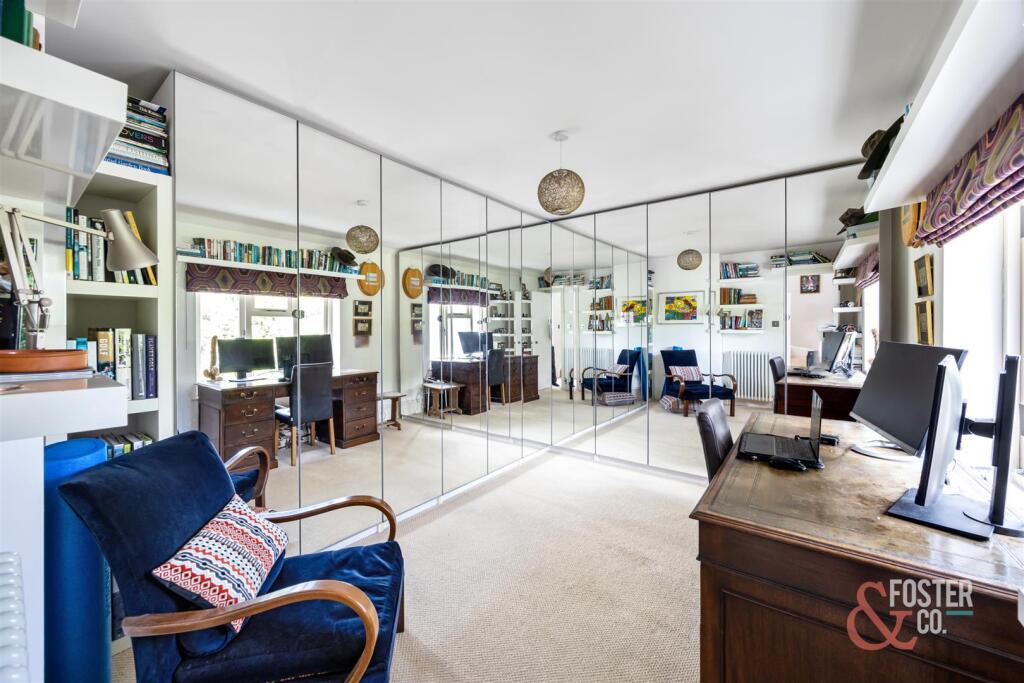 Hove Park Road, 57-013.jpg