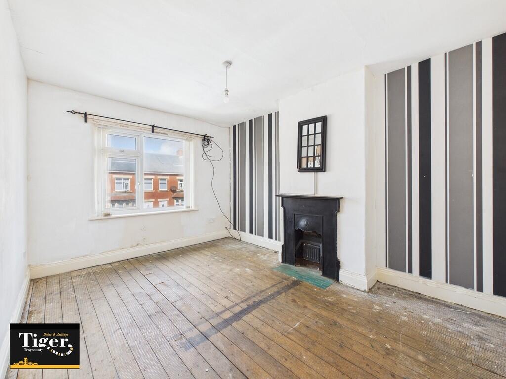 CAM03440G0-PR0404...