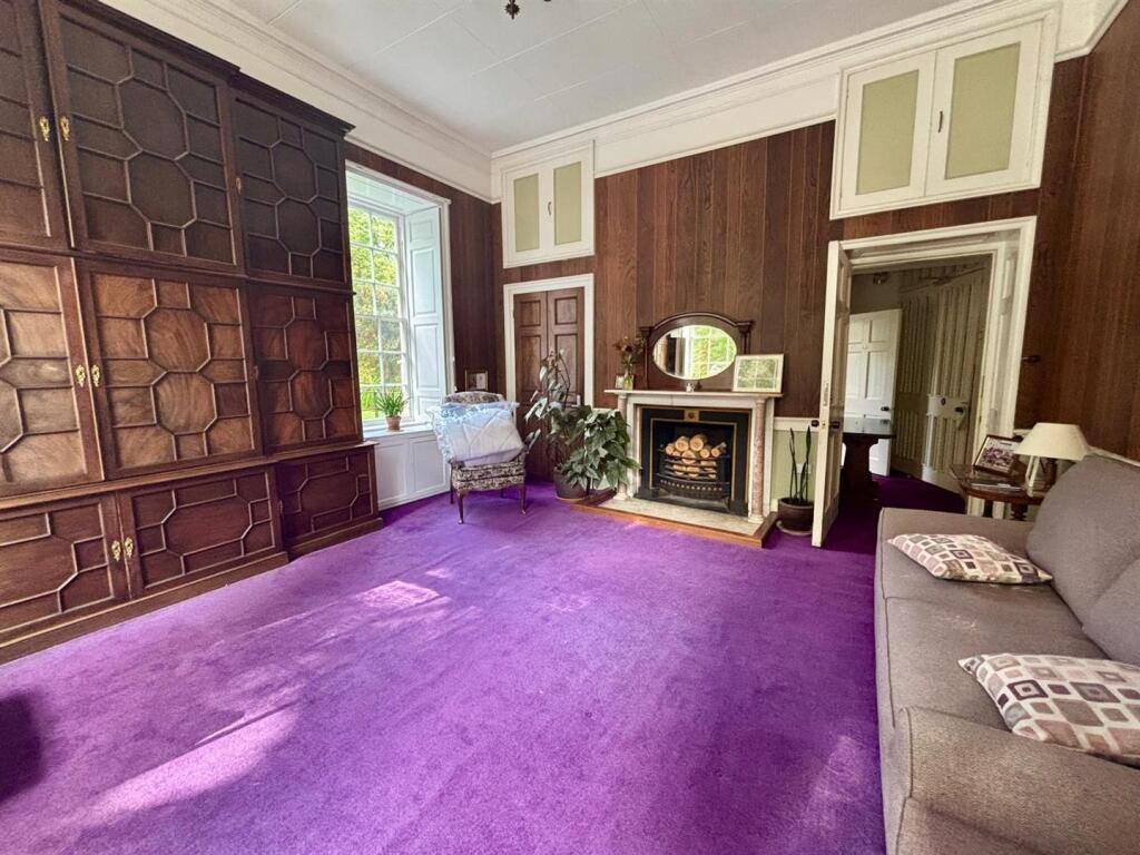 PHOTO-2025-08-28-07-38-50 (6).jpg