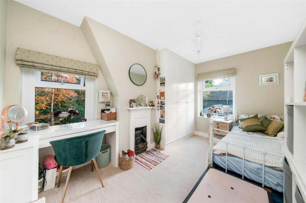 BEDROOM TWO