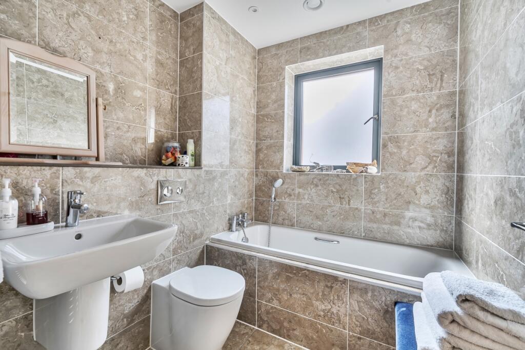 1353406-19-68c155...