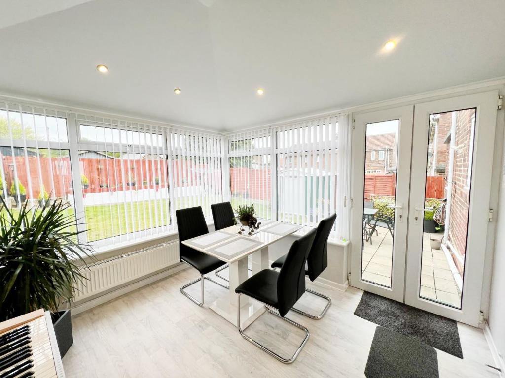 Garden Room 2.jpg