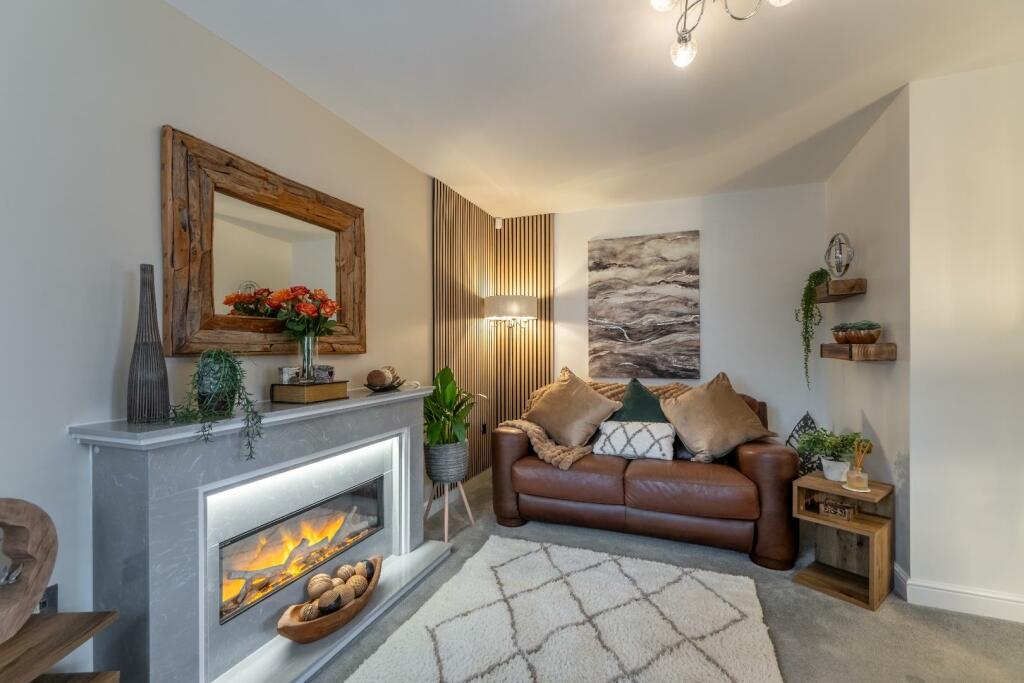 2 Bluebell Close-015.jpg