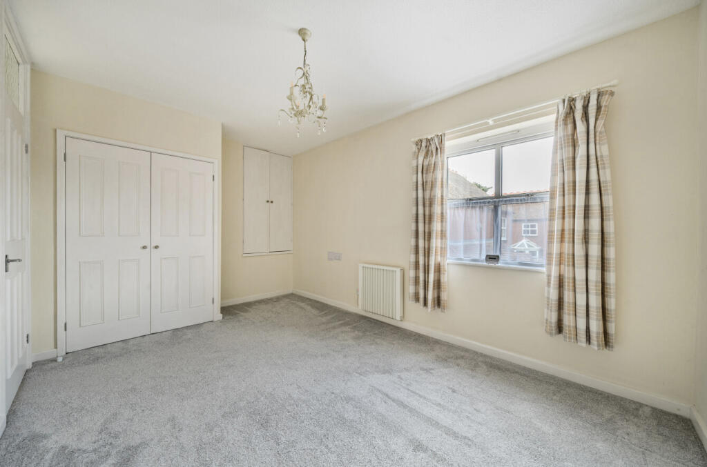 27-681b646d5b8a3-...