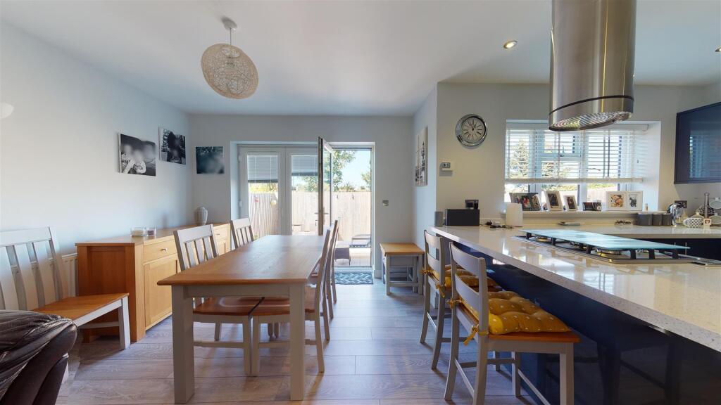 general 18205517_131