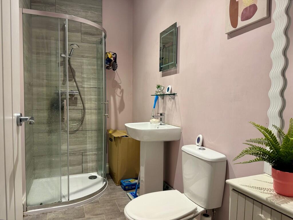 shower room en-su...