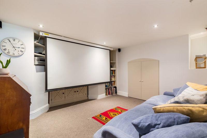 Snug/Cinema Room