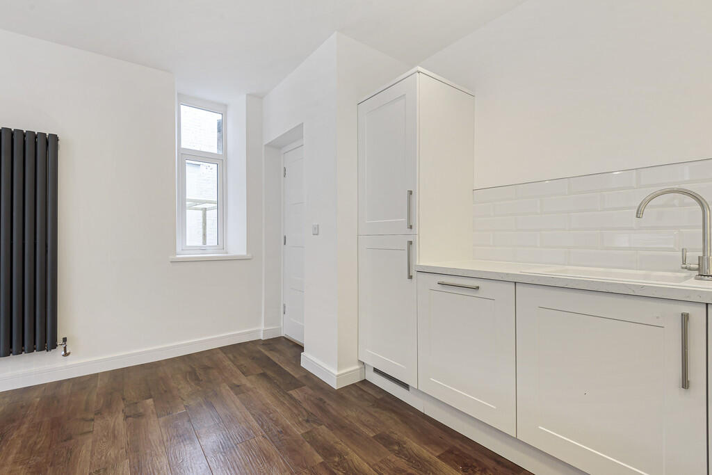Fitted Kitchen