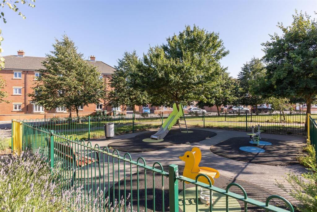 Fletton Road Park-3.jpg