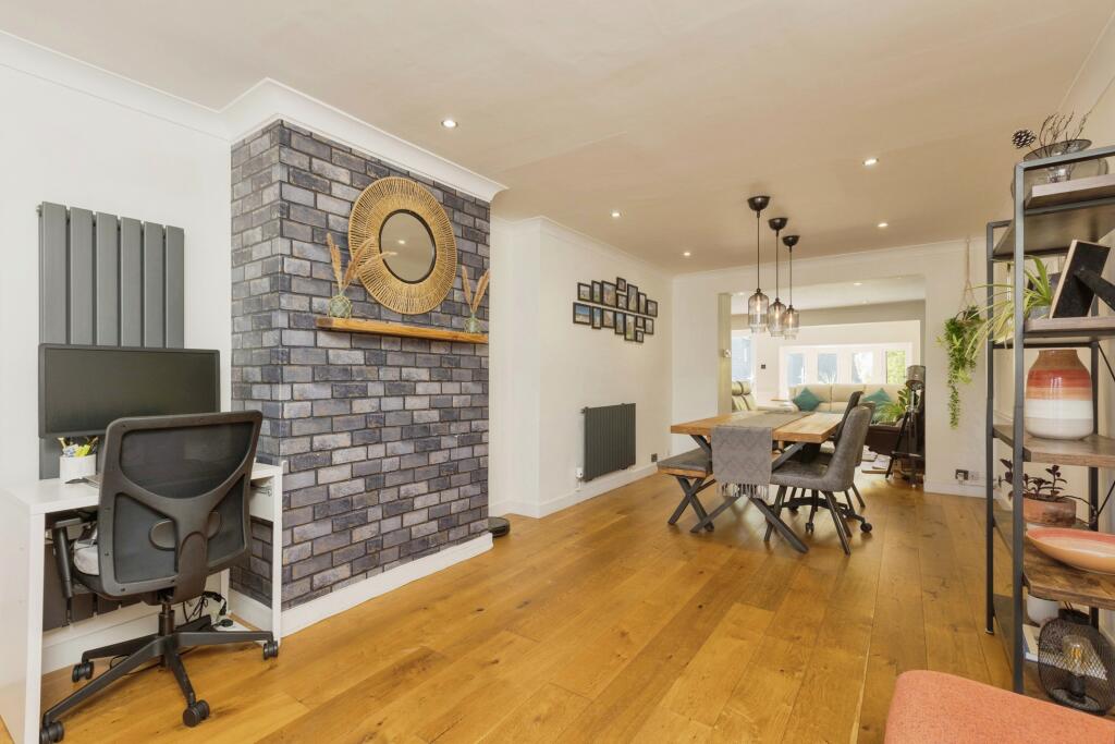Living / Dining Room