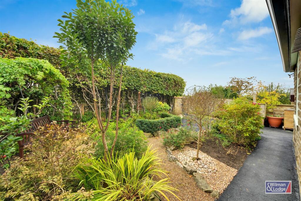 2 BED BUNGALOW