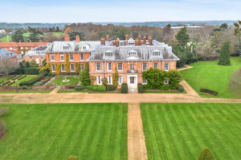 7 The Mansion 60.jpg