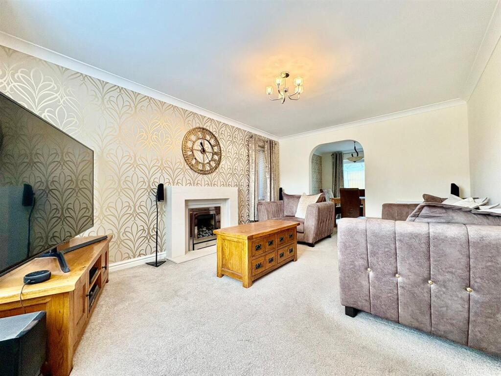 PHOTO-2025-06-02-12-05-16 2.jpg