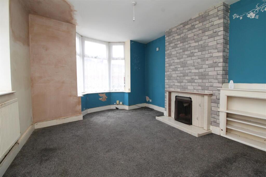 living room .JPG
