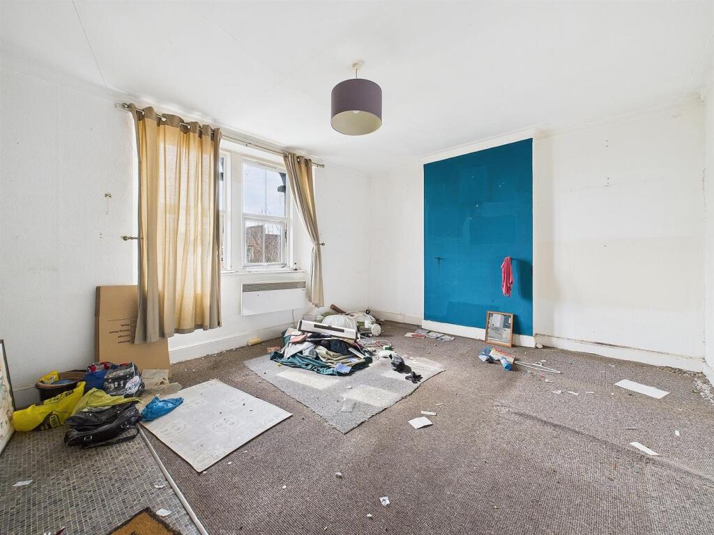 7 - Freehold Investment, Elliston Road, Redland.jp