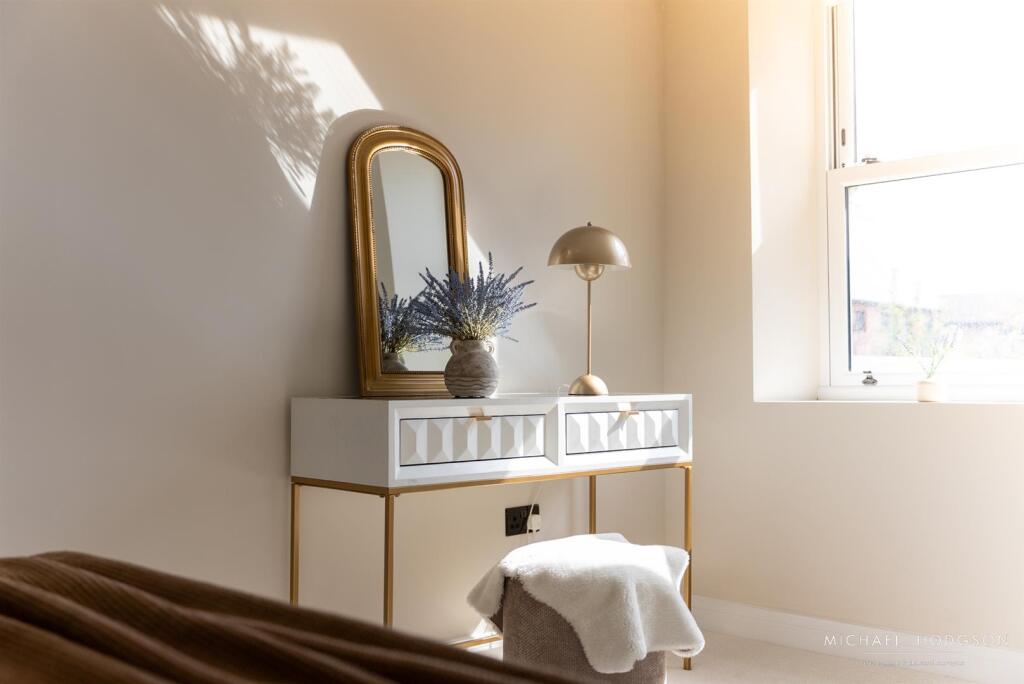 13 Front Street, Whitburn-40.jpg