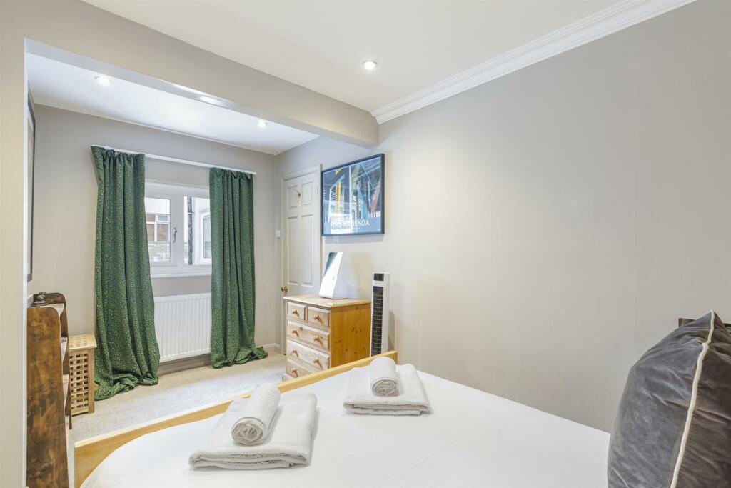 UpperGardnerStreet_WEB_17