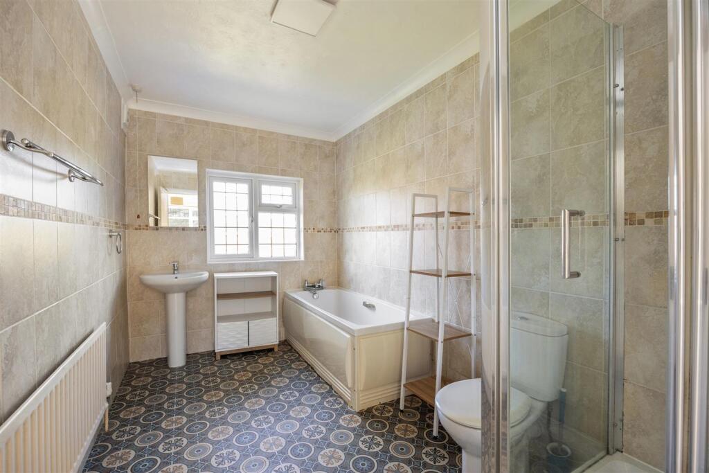 Grange Park, 14-015.jpg