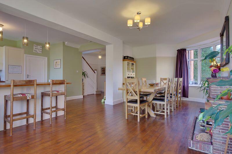 Open Plan Kitchen/Breakfast/Diner