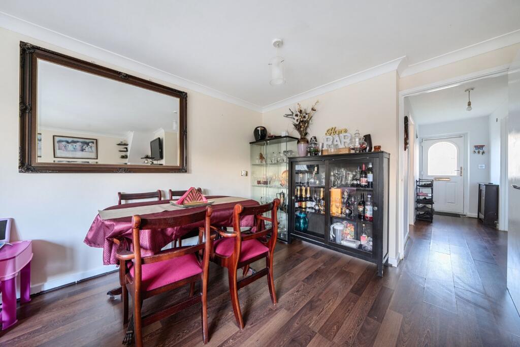 Living/Dining Room