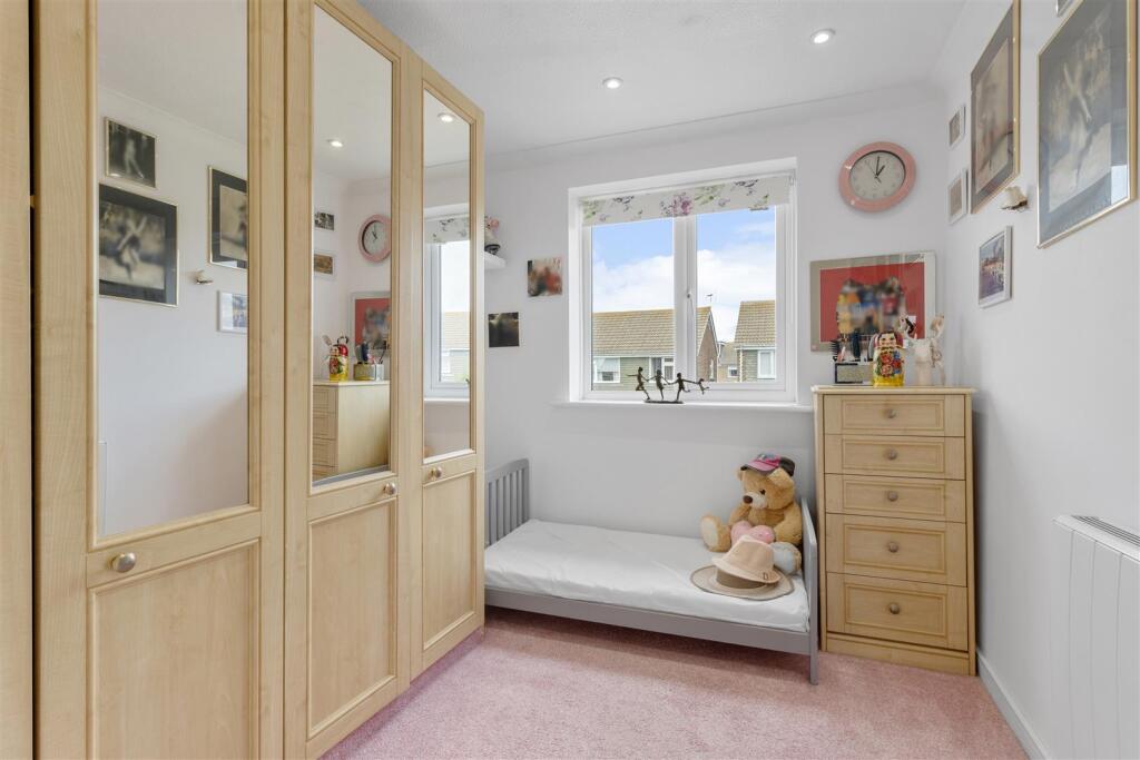 bedroom three #3.jpg