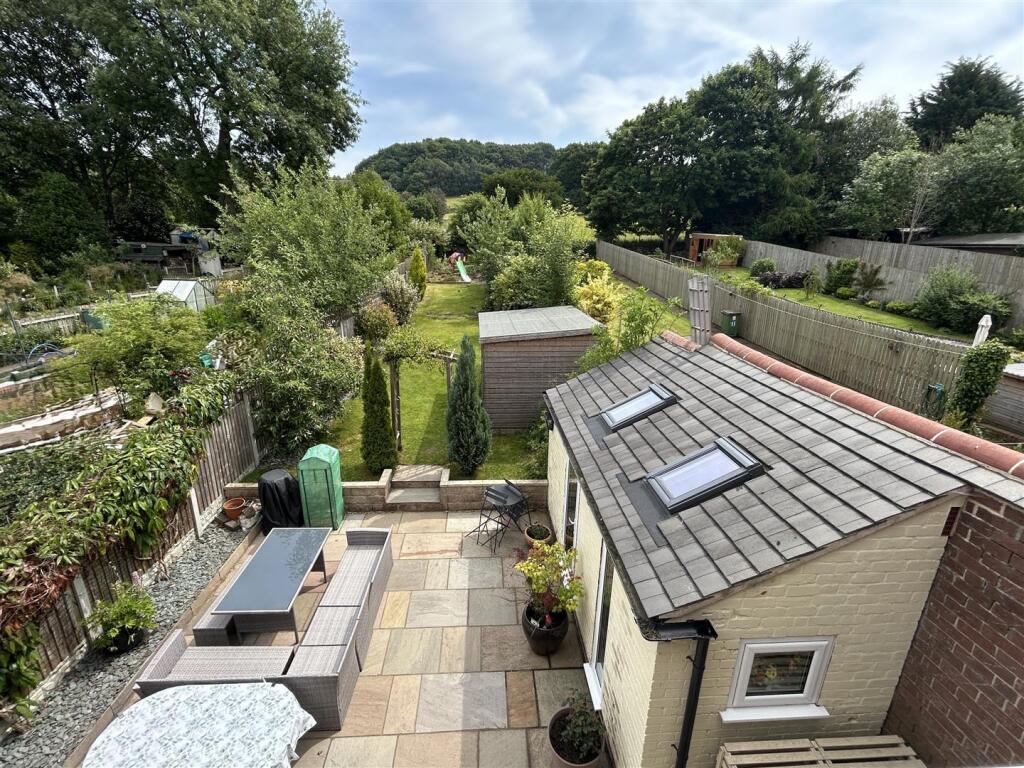 rear garden aerial.JPG