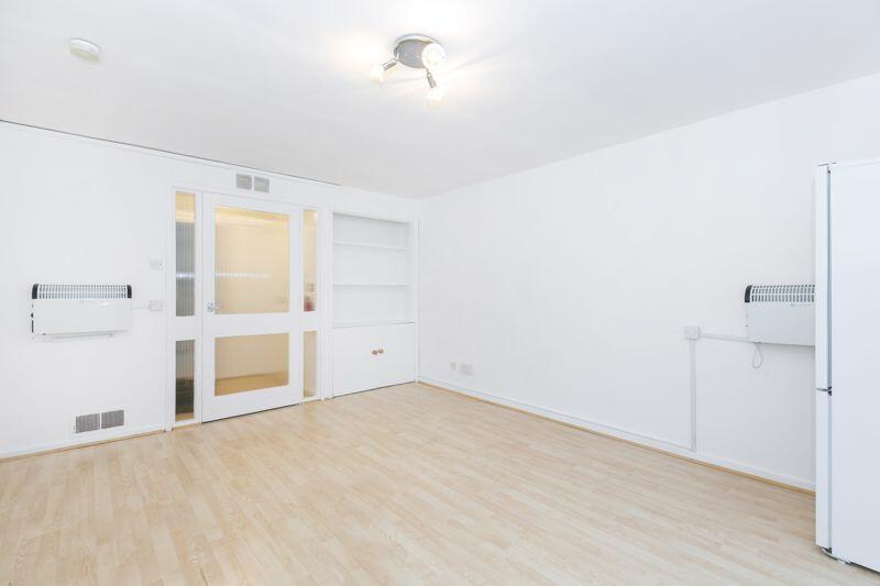 Lounge Dining Room
