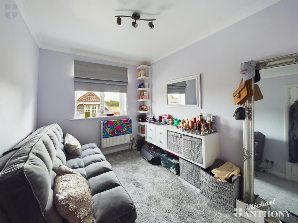 CAM01064G0-PR0399-STILL026