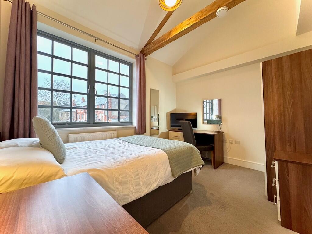 thumbnail_IMG_969...