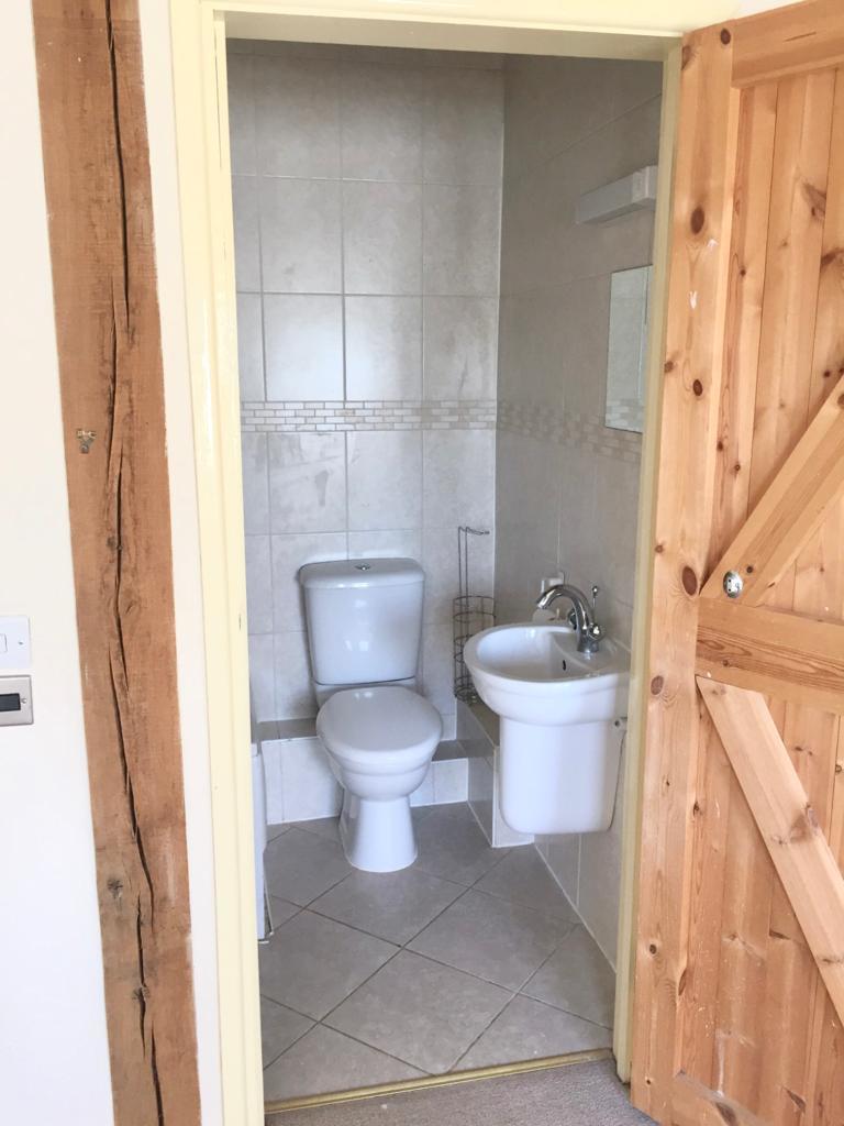 En suite.jpeg