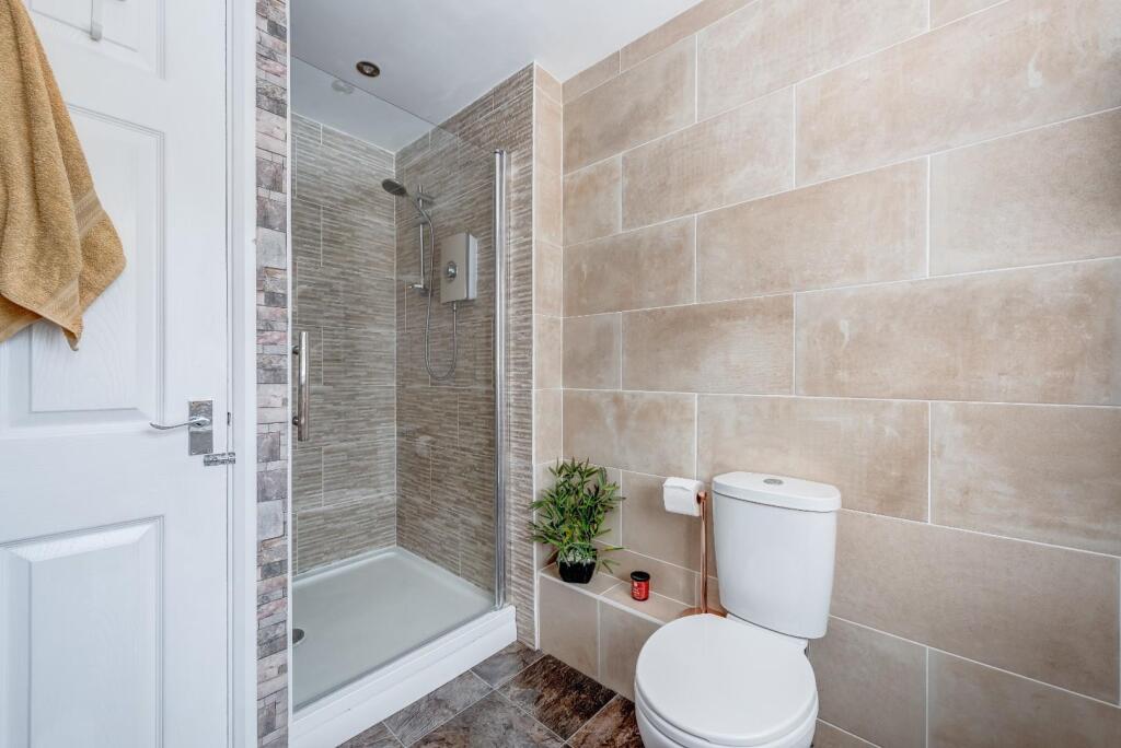 20WillowCrescent(Interior)-13.jpg