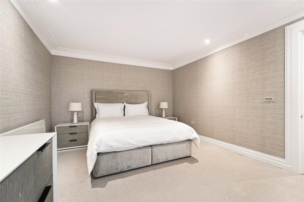 Principle Bedroom