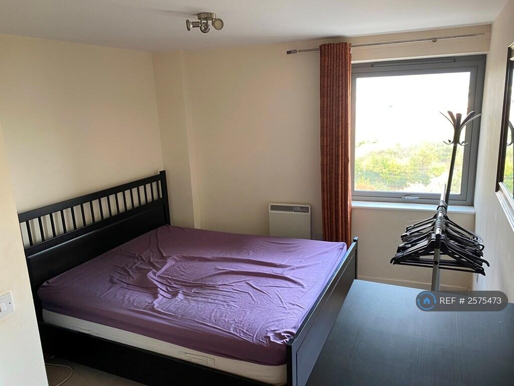 Room 1 - Taken