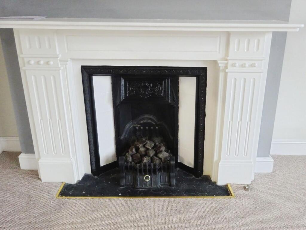 1dc9ea86-Fireplace.JPG
