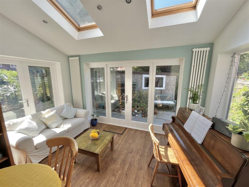 Open Plan Living Dining Room Aspect 5.jpg
