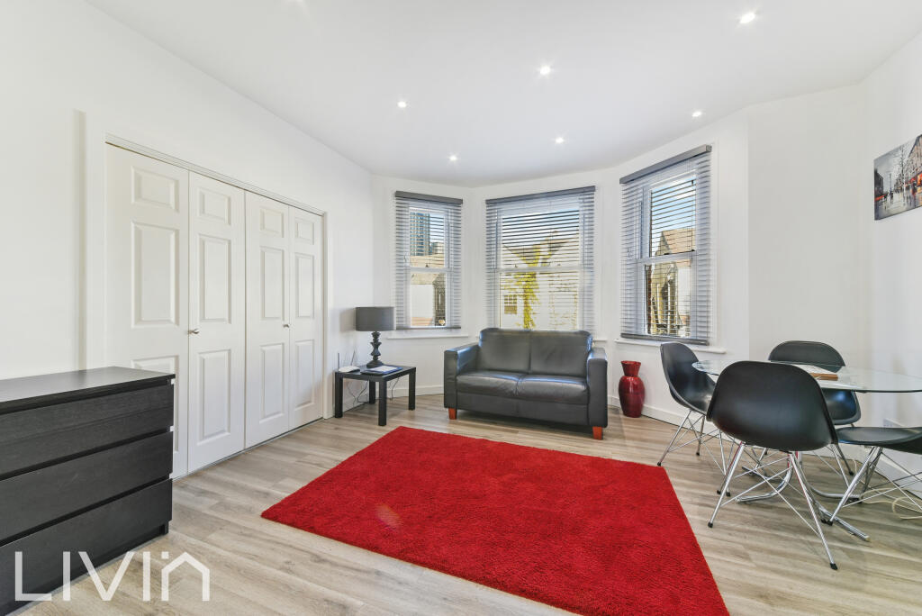 WOODSTOCK ROAD, 8, 3-10