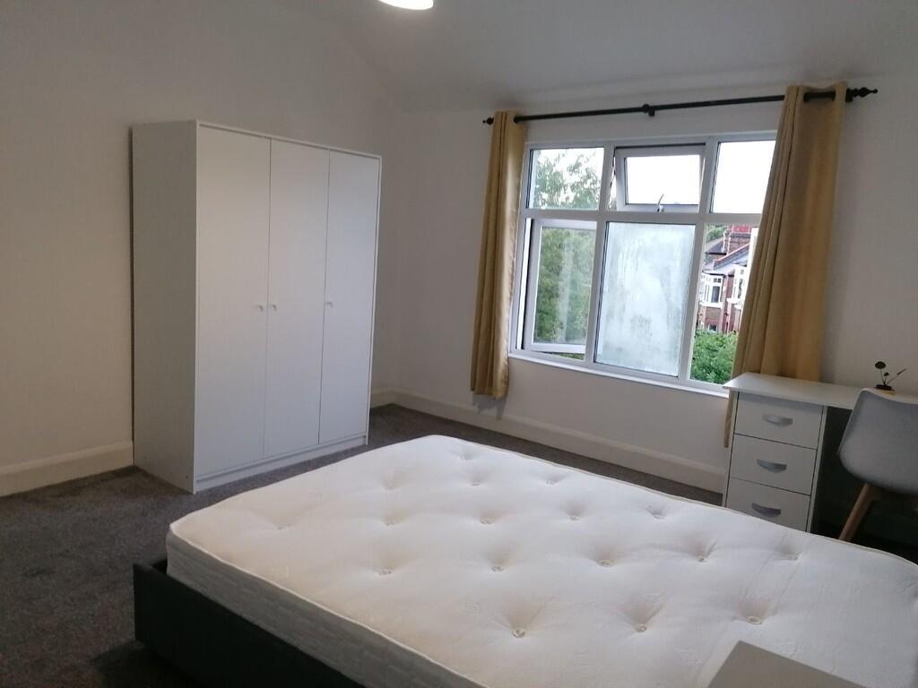 thumbnail_IMG_202...