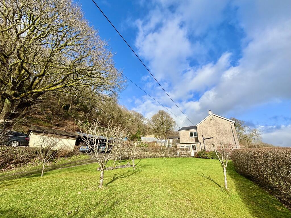 Gardens &amp; Grounds