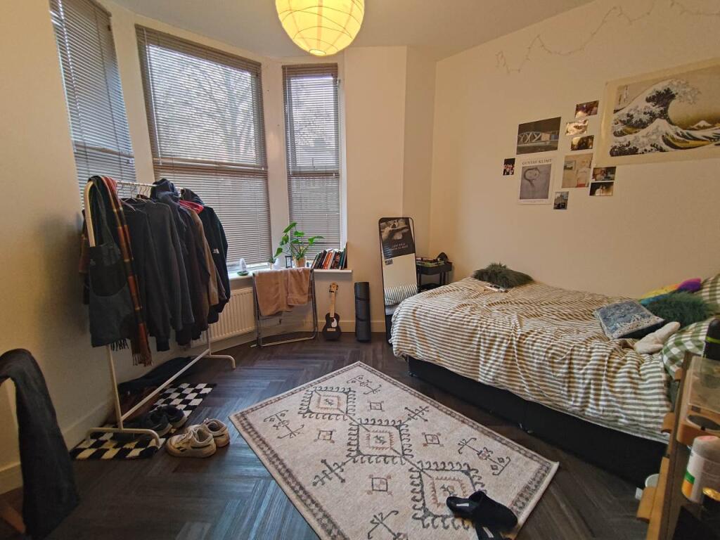 Room 1 (1)