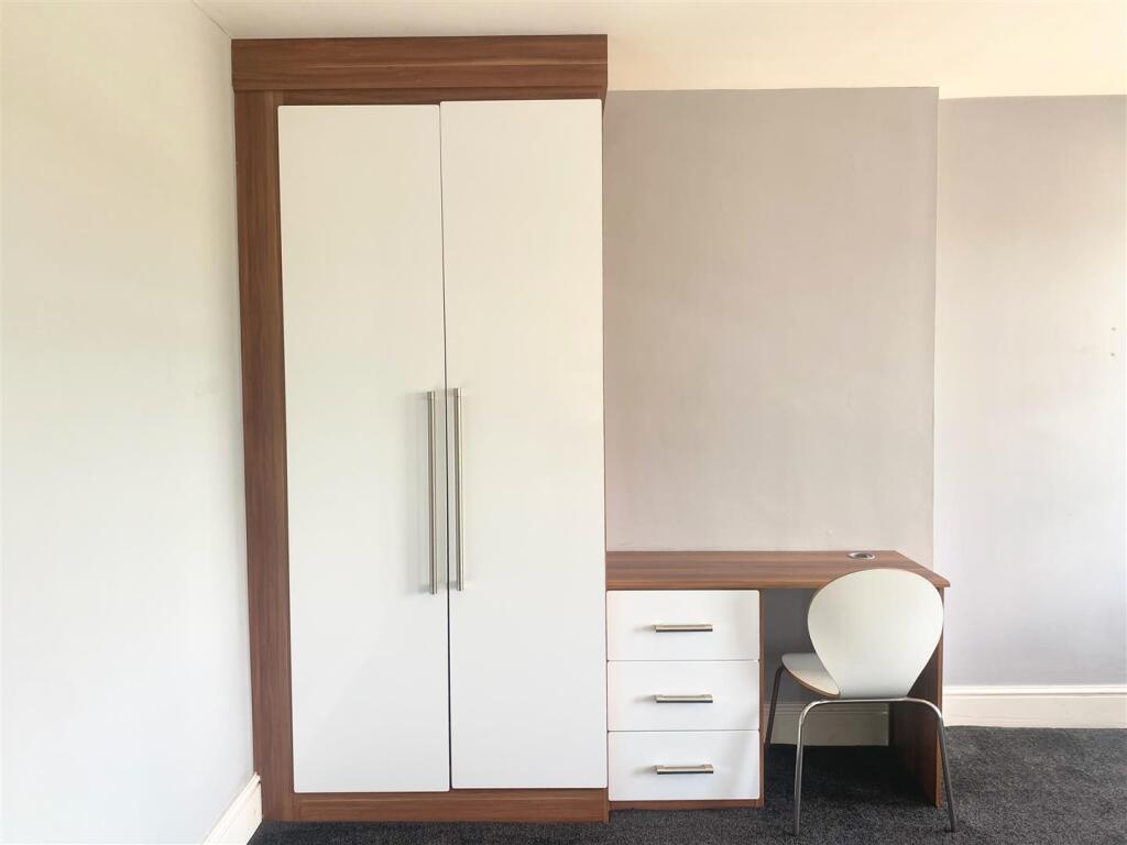 Bedroom.jpeg