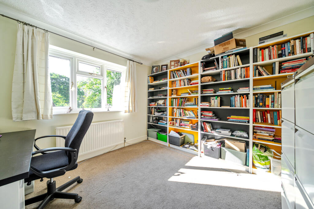 16-68222d5b9b674-...