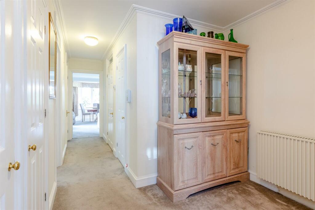 Carfax Court Redland Hallway.jpg