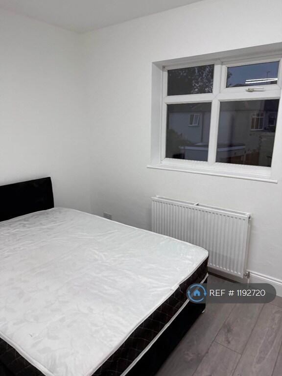 Ff Front &amp; Rear Elevation Master Bedroom(En Suite)