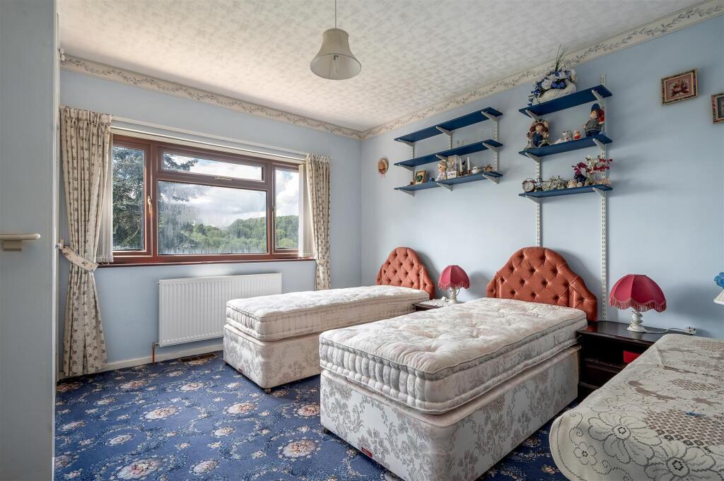 Hyvu, Foxhill Road WEB PH-24.jpg