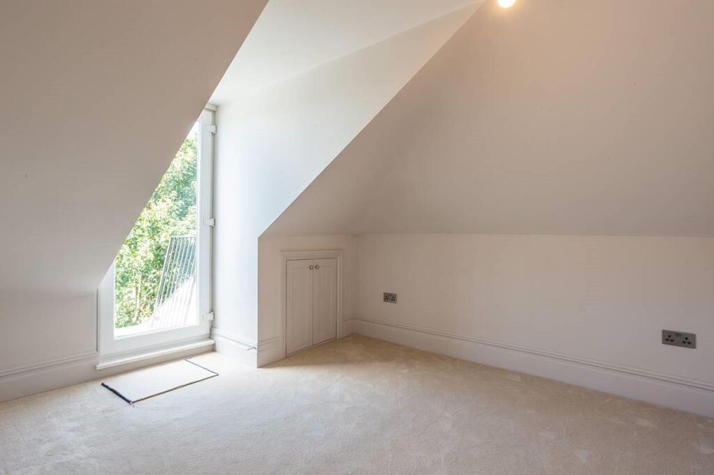 hdZW_Kuz8MP95zIaoBBw0G3YGwg